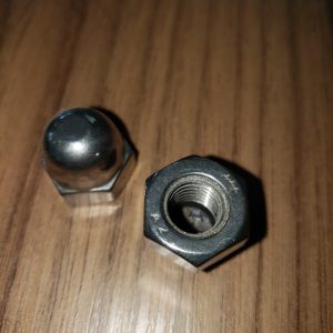 Tuerca galvanizada con tope 3/8